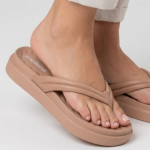 Tamanco Moleca Nude Feminino Plataforma Confortável